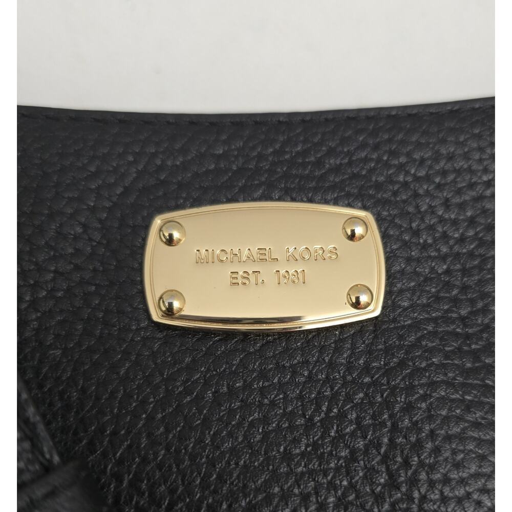 Michael Kors Jet Set Messenger Bag Black Leather Crossbody - Picture 3 of 13